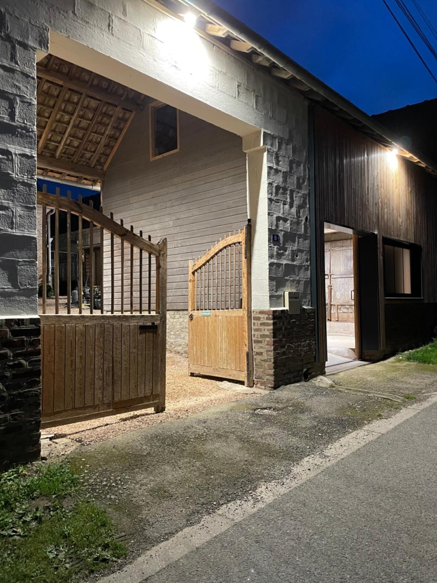 Les Charmes De Villers Huchenneville Exterior photo