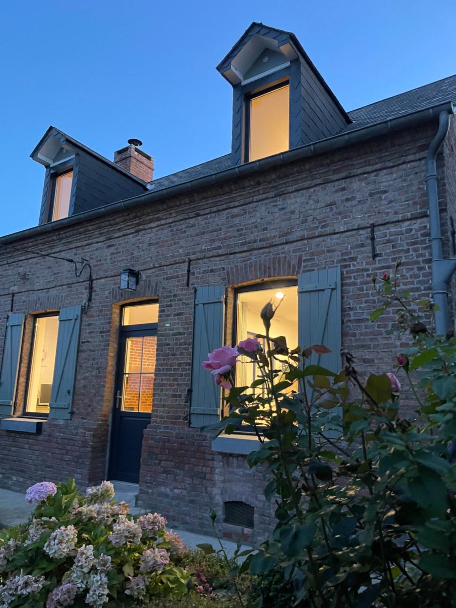 Les Charmes De Villers Huchenneville Exterior photo