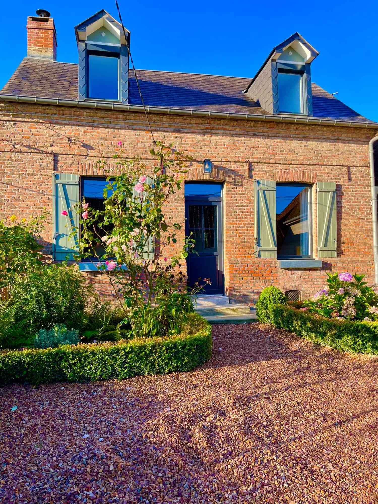 Les Charmes De Villers Huchenneville Exterior photo